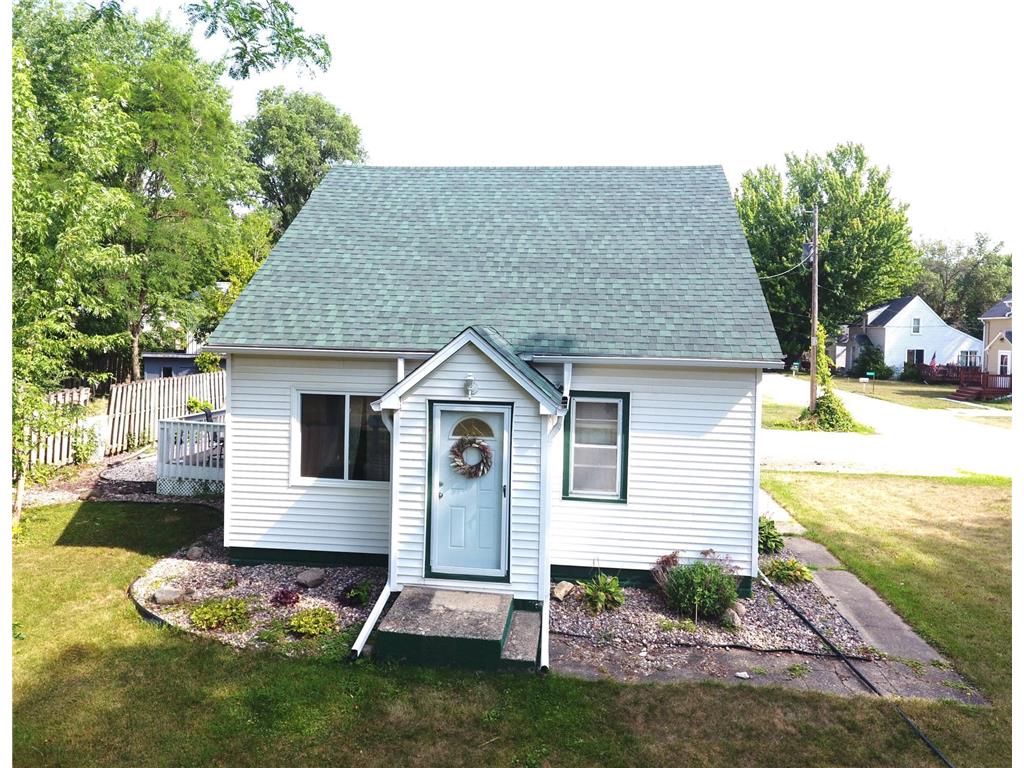 22043 586th Avenue Austin MN 55912 6408542 image1