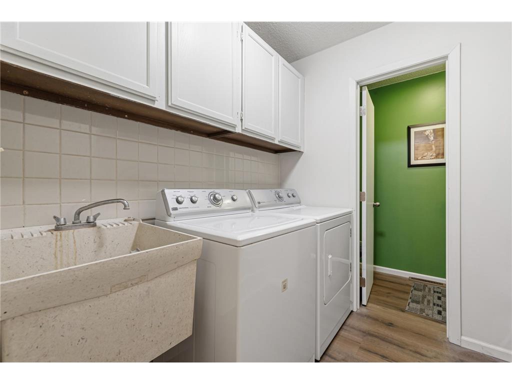 2205 17th Street NW Faribault MN 55021 7078140 image16