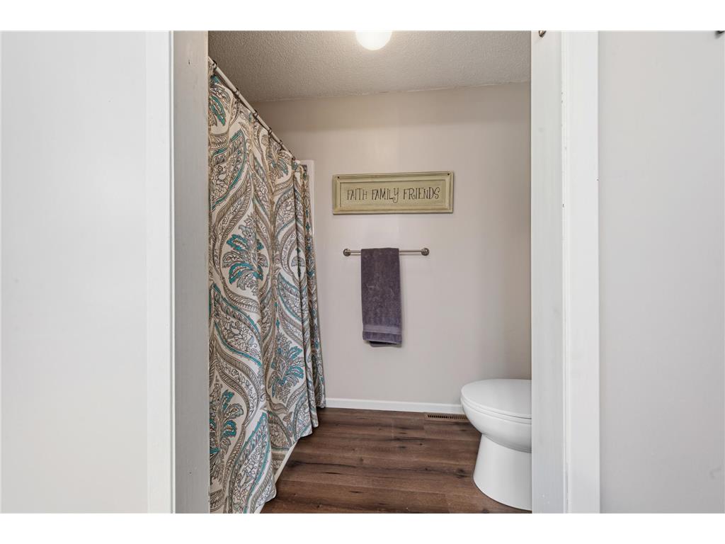 2205 17th Street NW Faribault MN 55021 7078140 image19