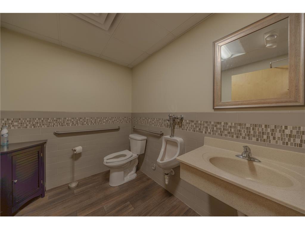 2205 Hall Avenue Benson MN 56215 7076340 image30