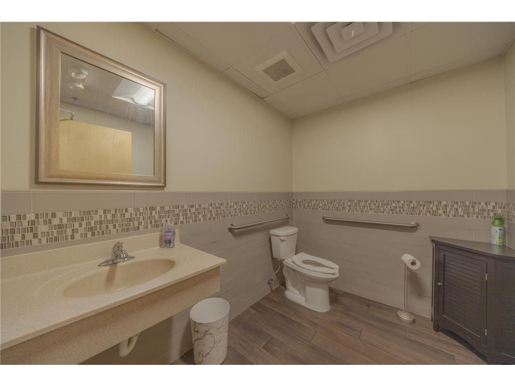 2205 Hall Avenue Benson MN 56215 7076340 image31