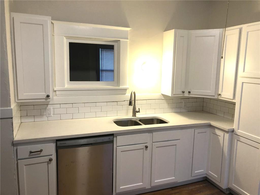 2205 Pleasant Avenue Minneapolis MN 55404 7077239 image15