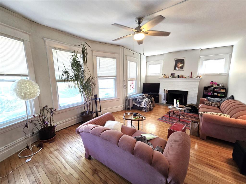 2205 Pleasant Avenue Minneapolis MN 55404 7077239 image9