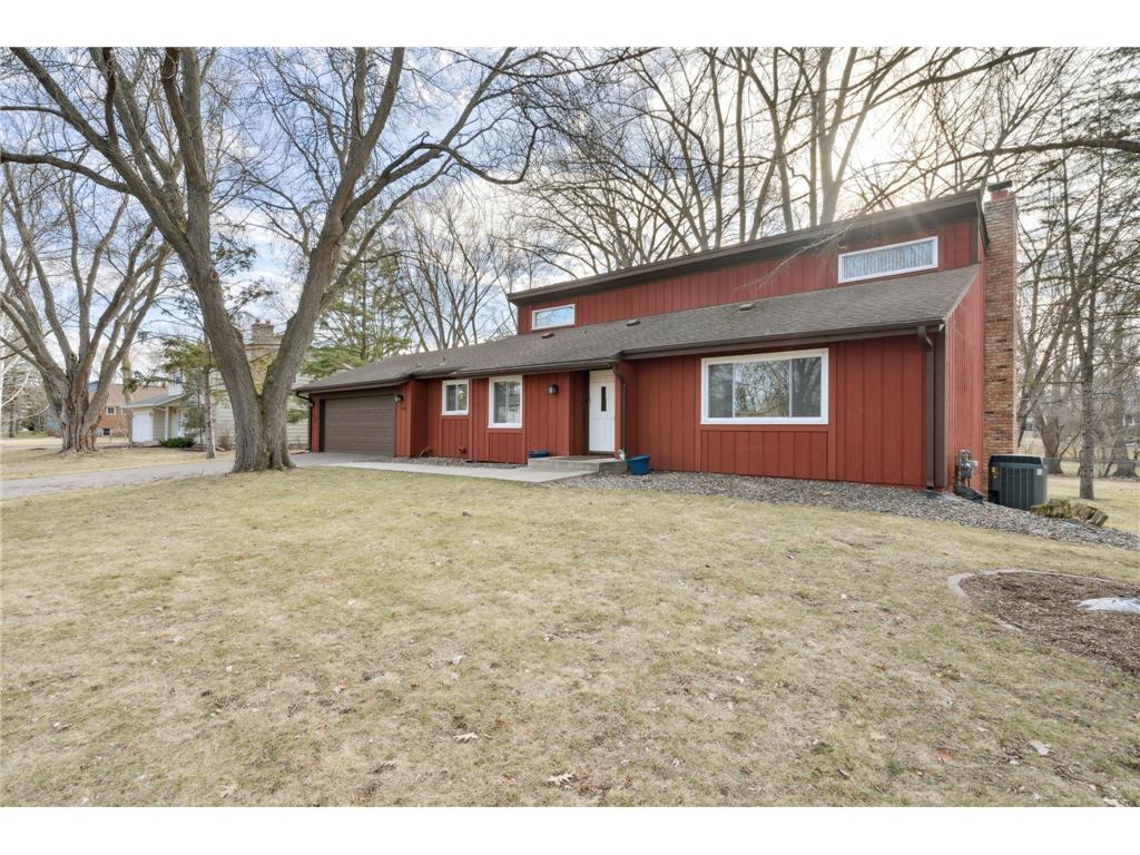 2205 Urbandale Lane N Plymouth MN 55447 6497638 image1