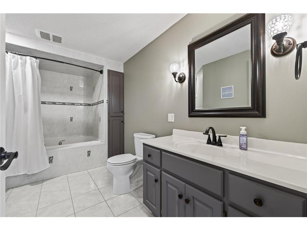 2206 129th Court NE Blaine MN 55449 6816009 image43