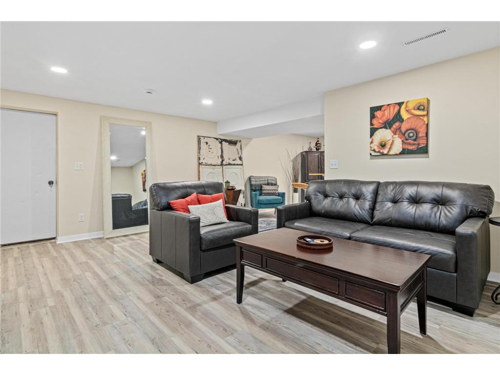 2206 293rd Lane NW Bradford Twp MN 55040 6757681 image15