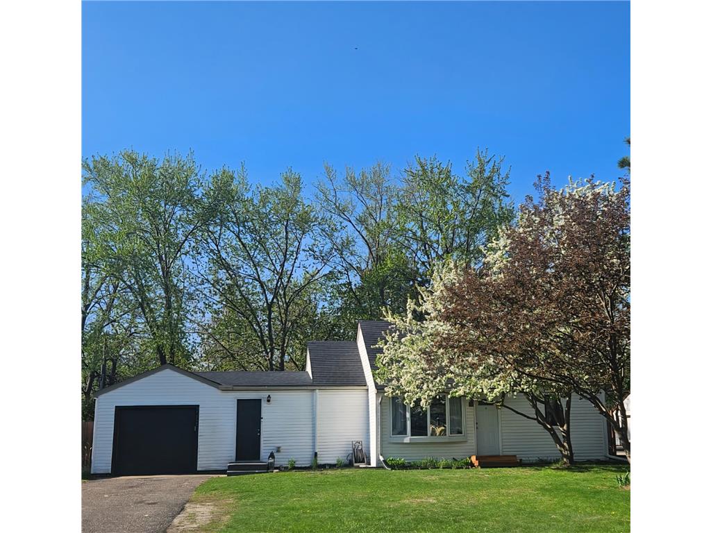 2206 Lambert Avenue Mounds View MN 55112 6767968 image1