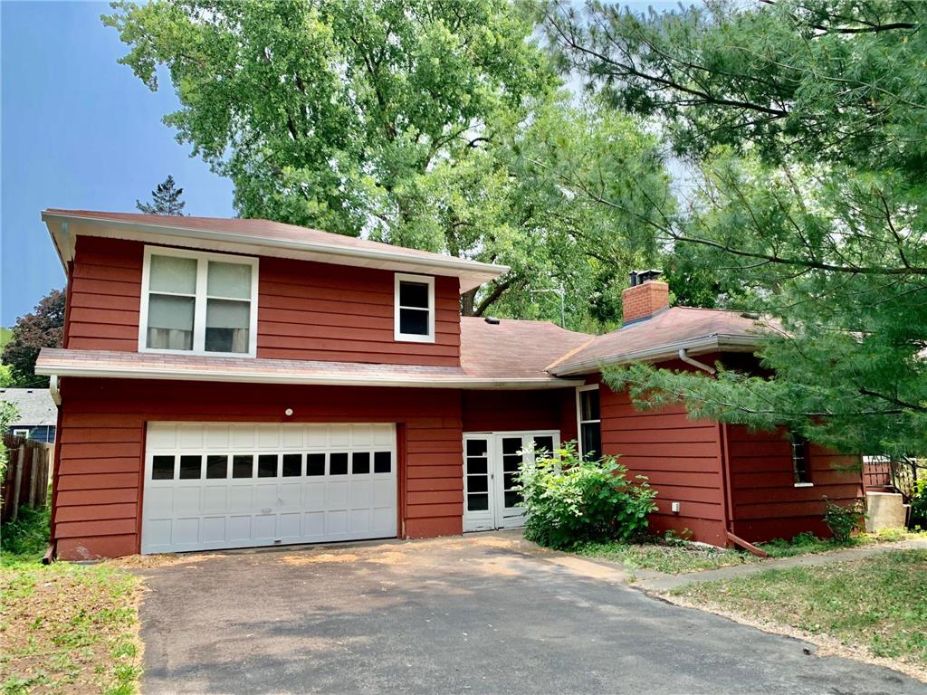 2206 Midlothian Road Roseville MN 55113 6388681 image1