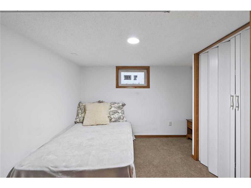 2206 Polk Street NE Minneapolis MN 55418 7020500 image31