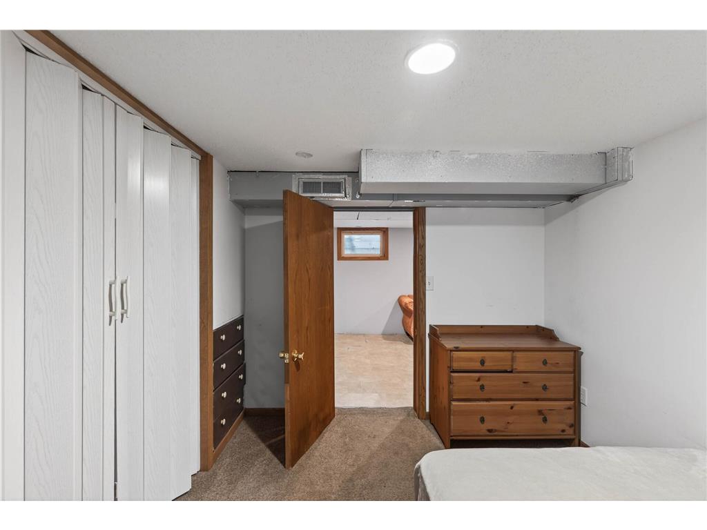 2206 Polk Street NE Minneapolis MN 55418 7109238 image32
