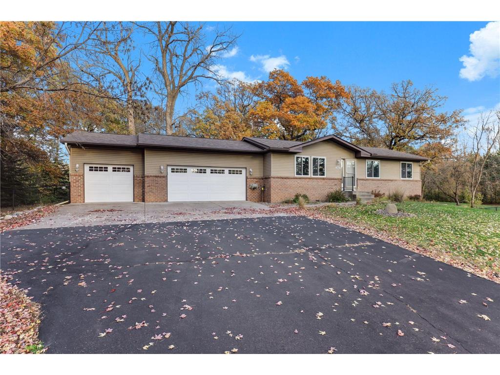 22065 Cottonwood Street NW Oak Grove MN 55011 6808210 image1