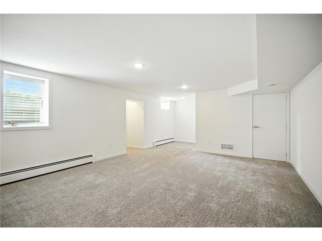 2207 5th Avenue NW Austin MN 55912 6779316 image50