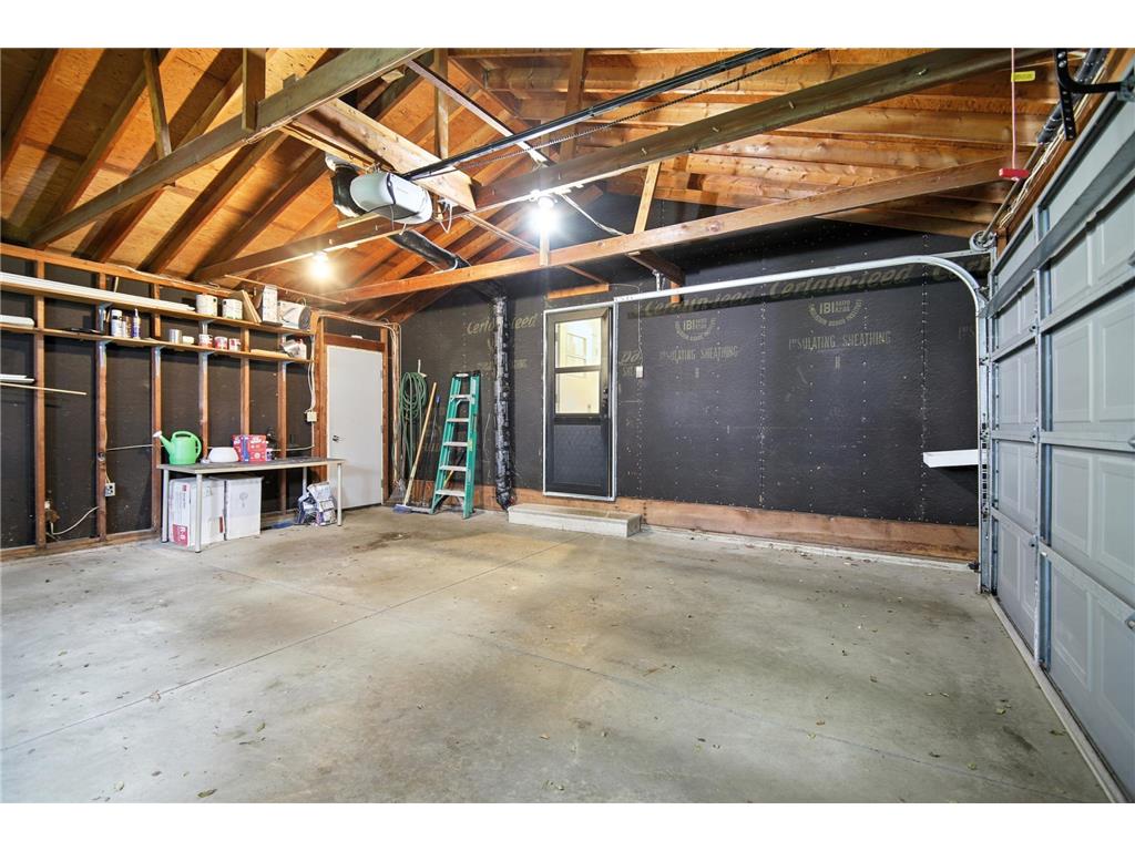 2207 5th Avenue NW Austin MN 55912 6779316 image56