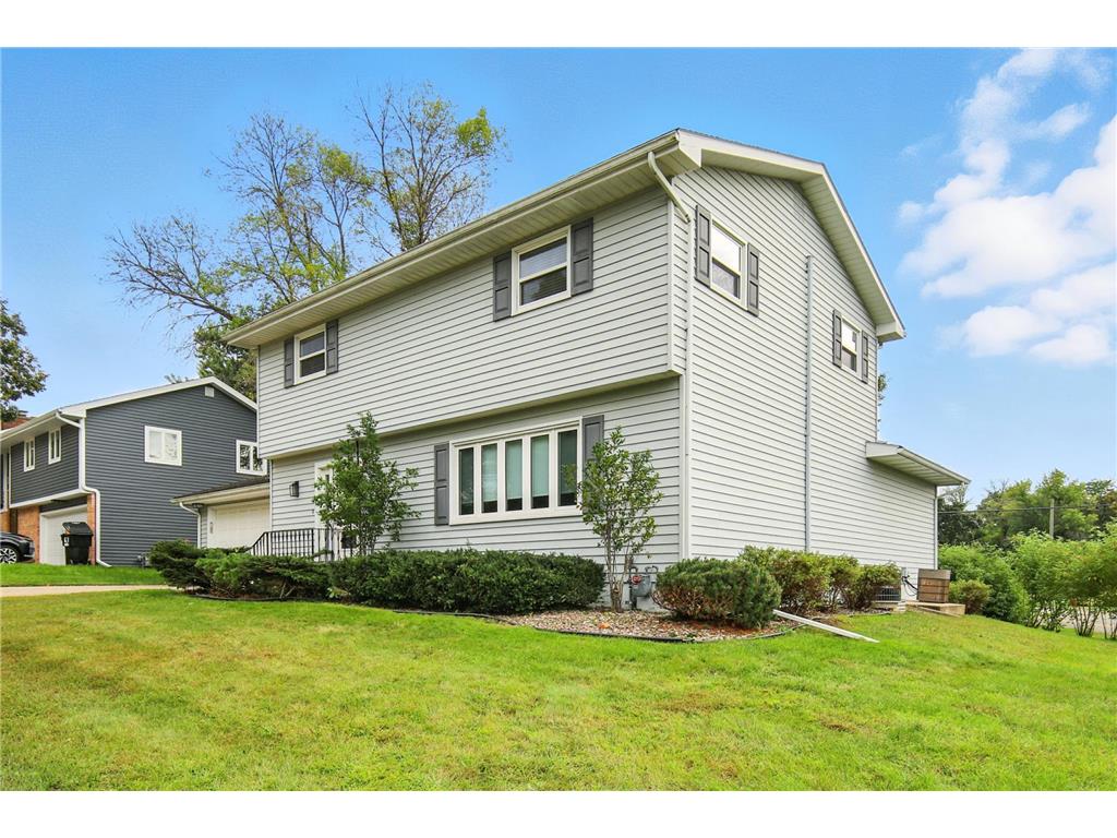 2207 5th Avenue NW Austin MN 55912 6779316 image57