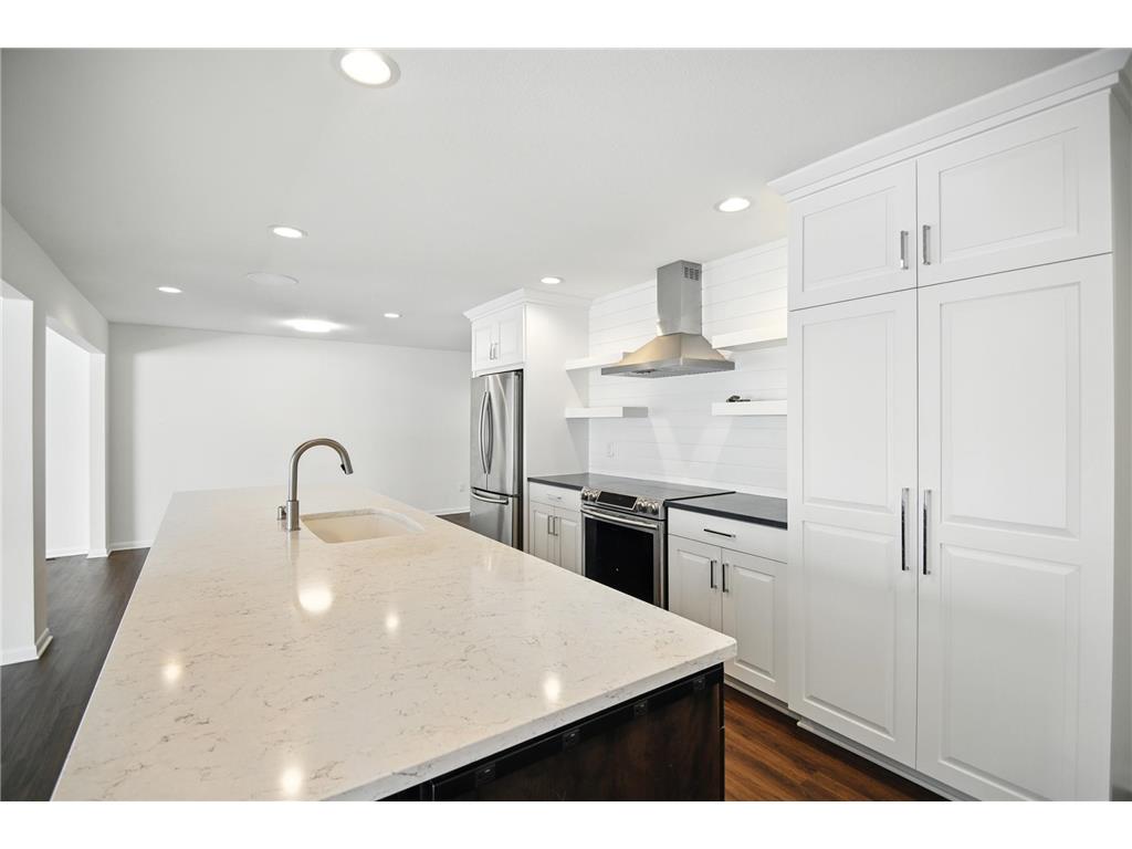 2207 5th Avenue NW Austin MN 55912 6779316 image8