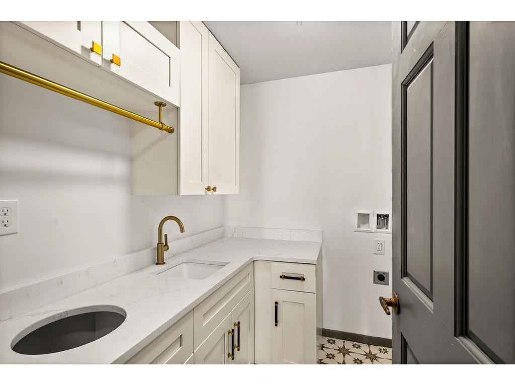 2207 Heather Avenue Duluth MN 55803 7063350 image30
