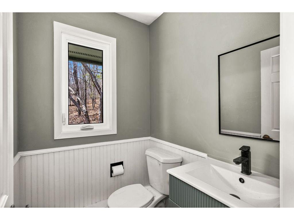 2207 Heather Avenue Duluth MN 55803 7063350 image41