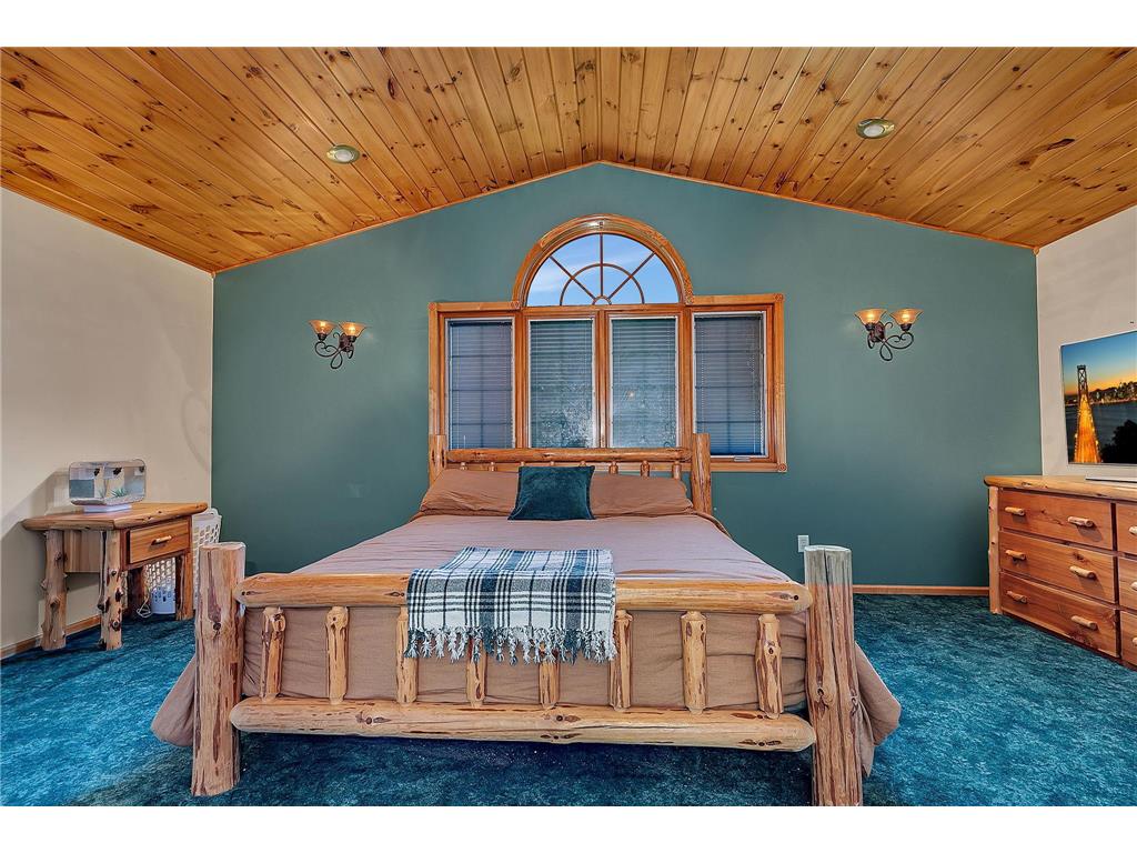 2207 Riverdale Road Mora MN 55051 - Snake River 7063666 image20