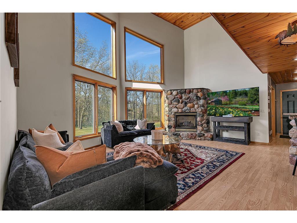2207 Riverdale Road Mora MN 55051 - Snake River 7063666 image3