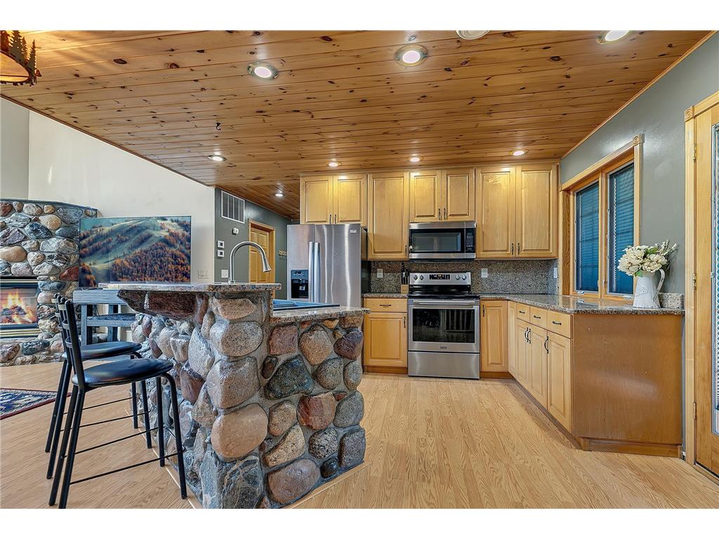 2207 Riverdale Road Mora MN 55051 - Snake River 7063666 image9