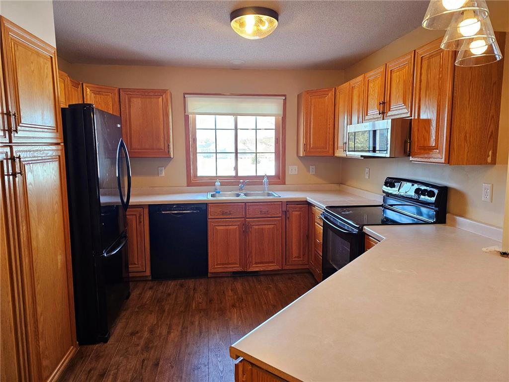 2208 10th Avenue SE #12 Willmar MN 56201 6696470 image11