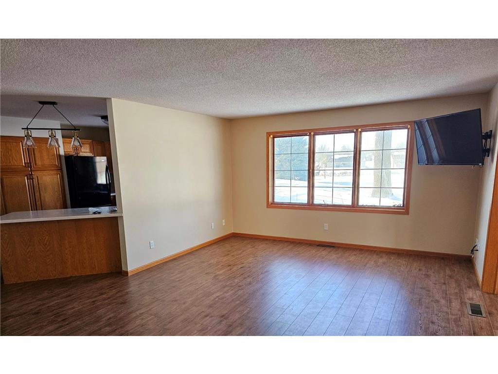 2208 10th Avenue SE #12 Willmar MN 56201 6696470 image18