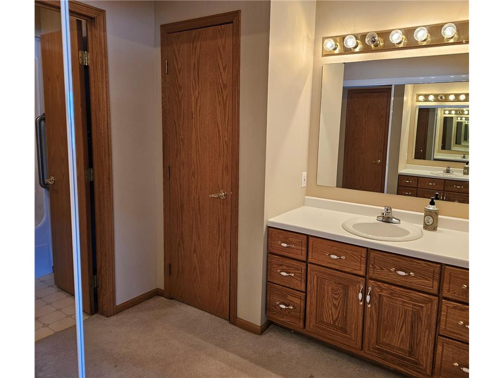 2208 10th Avenue SE #12 Willmar MN 56201 6696470 image21