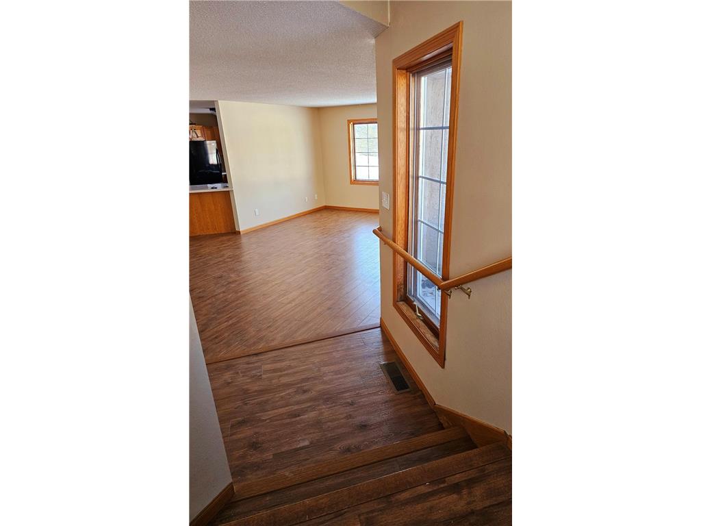 2208 10th Avenue SE #12 Willmar MN 56201 6696470 image7