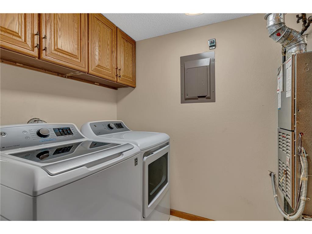 2208 10th Avenue SE Willmar MN 56201 7016030 image18