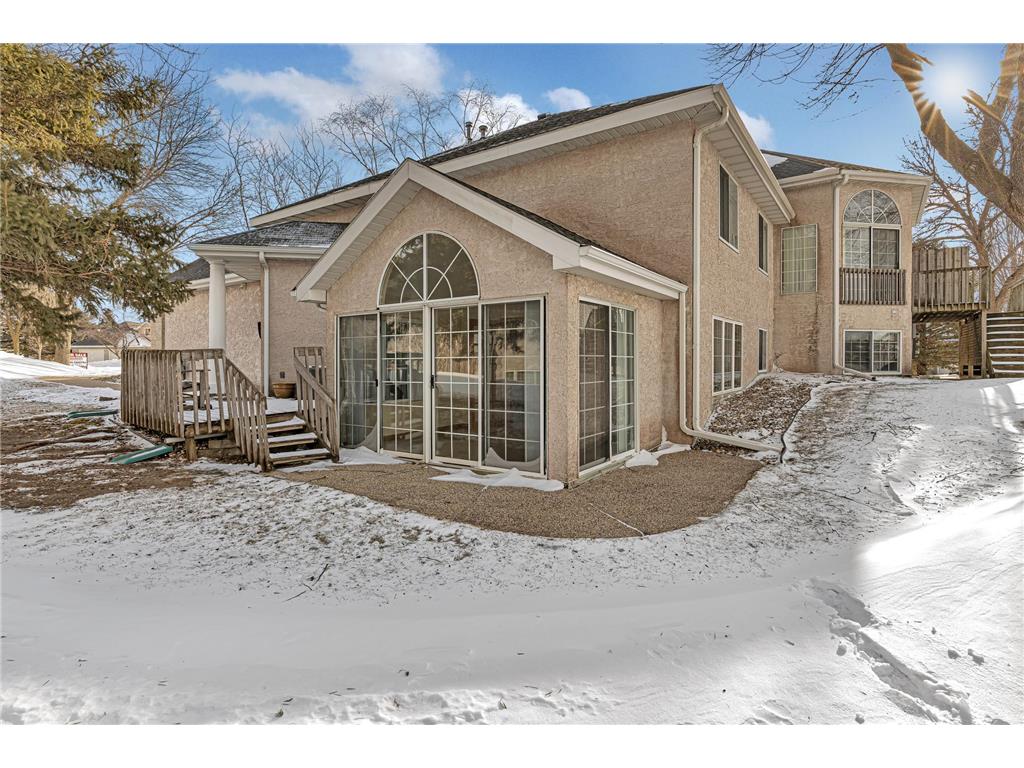 2208 10th Avenue SE Willmar MN 56201 7016030 image2