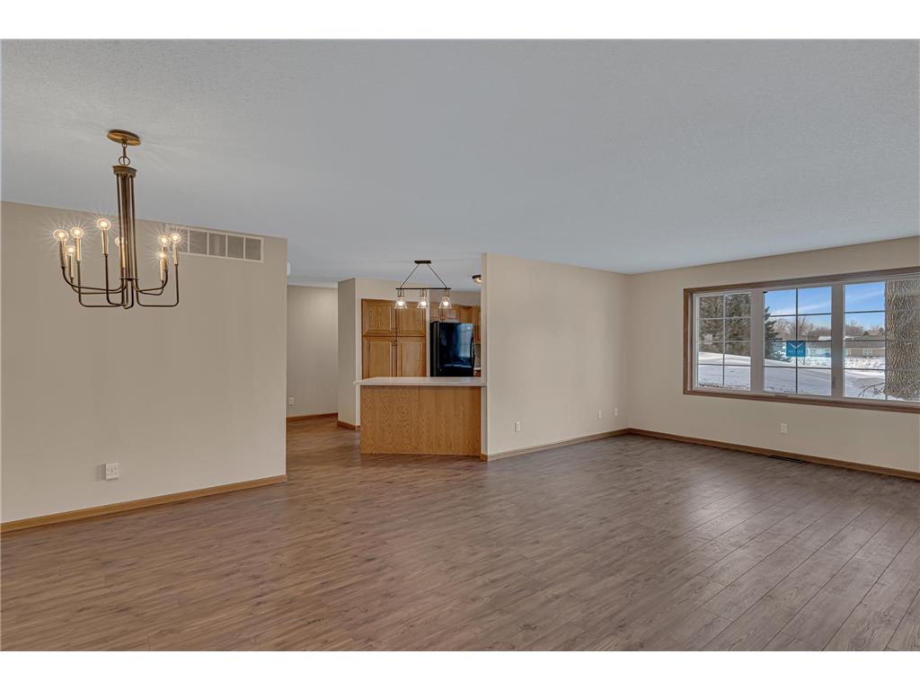 2208 10th Avenue SE Willmar MN 56201 7016030 image6