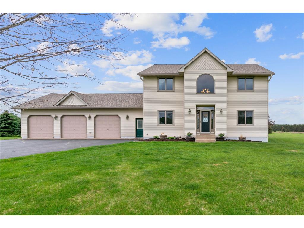 2208 129th Street, New Richmond, WI, 54017 MLS 6368658 Edina Realty