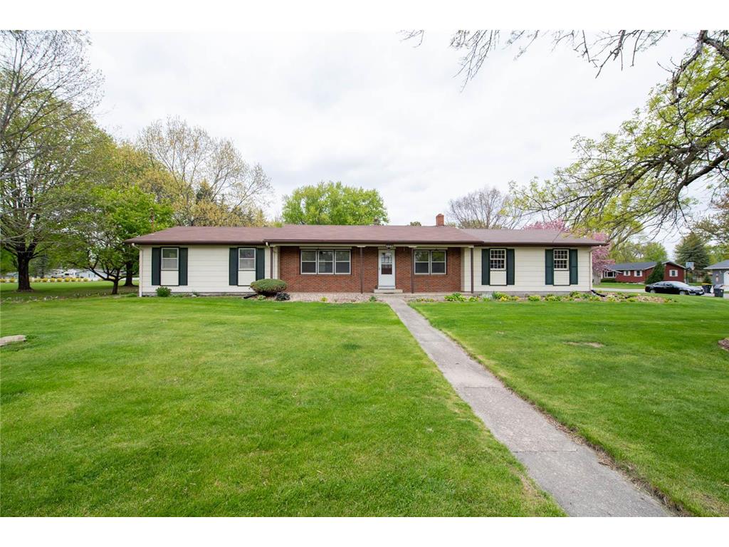 2208 Clare Drive North Mankato MN 56003 7070434 image1