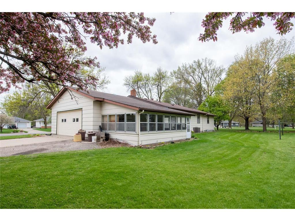 2208 Clare Drive North Mankato MN 56003 7070434 image23