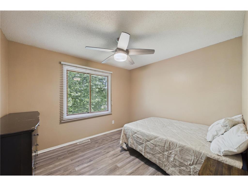 2208 Grimm Road Chaska MN 55318 7079957 image13