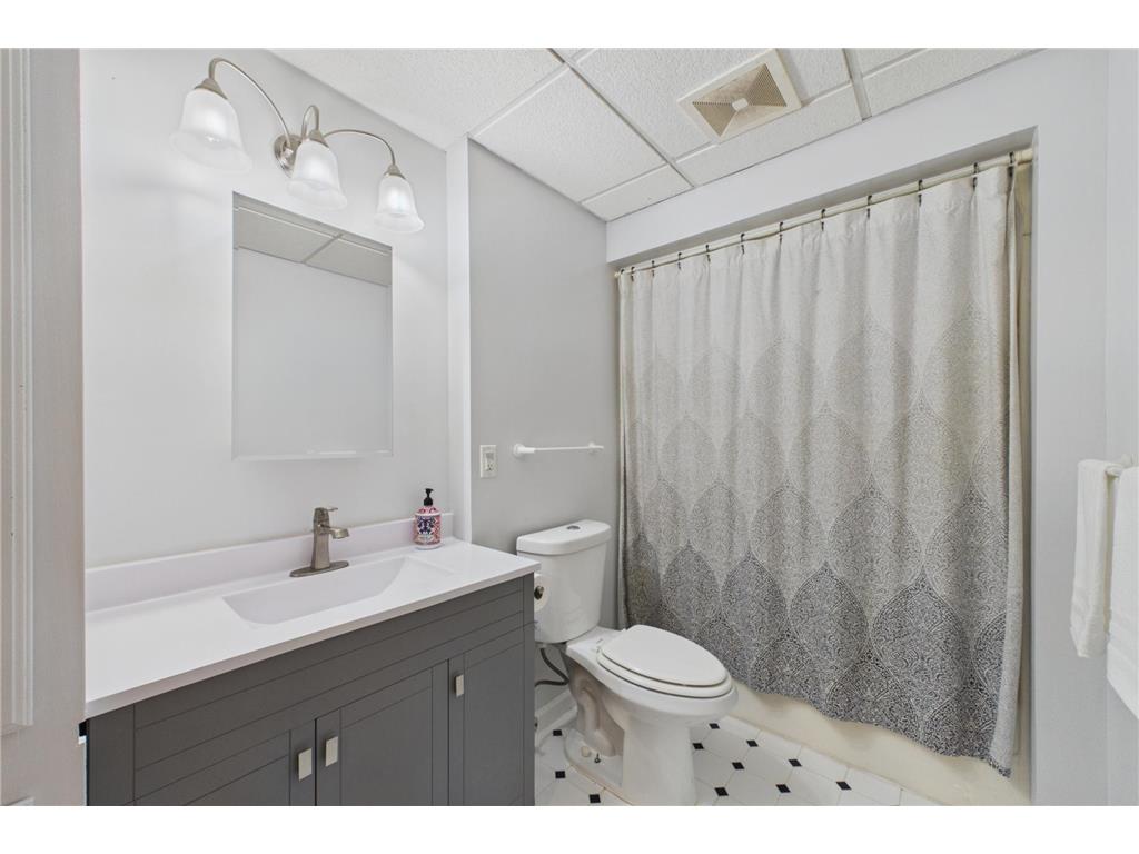 2208 Grimm Road Chaska MN 55318 7079957 image17