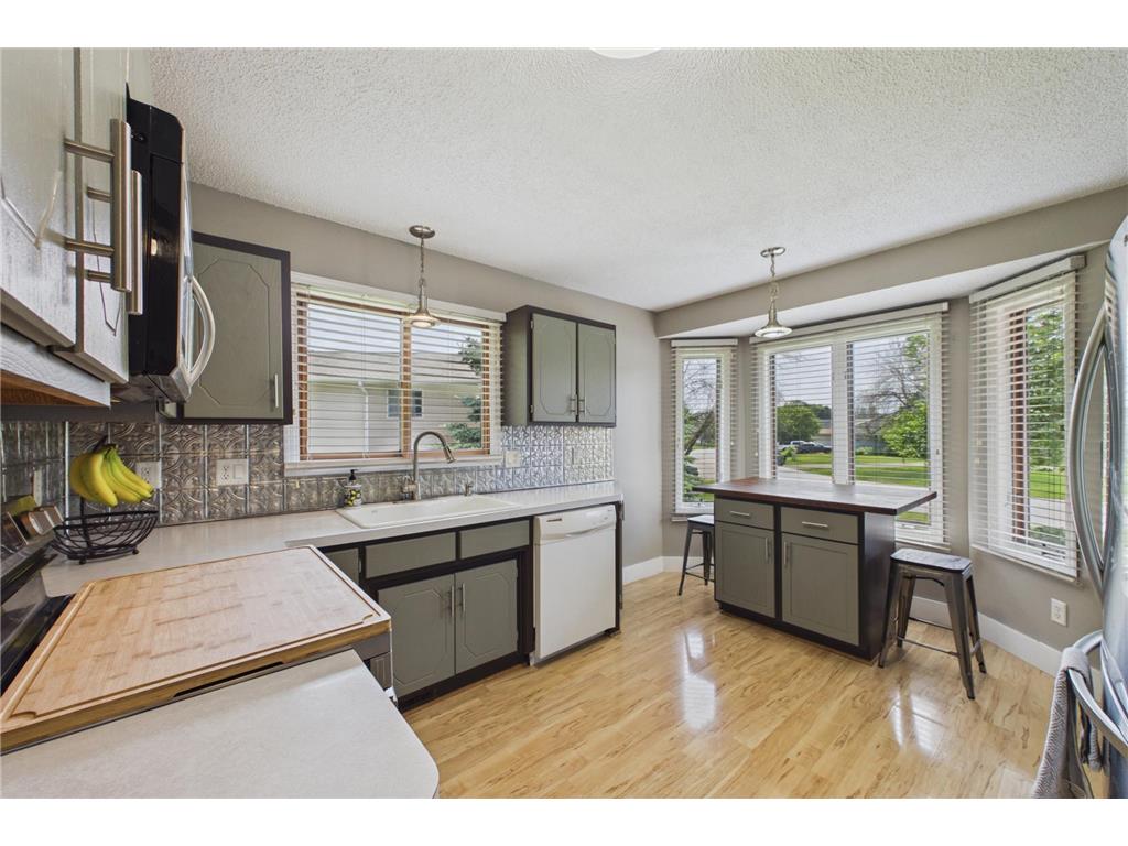 2208 Grimm Road Chaska MN 55318 7079957 image5