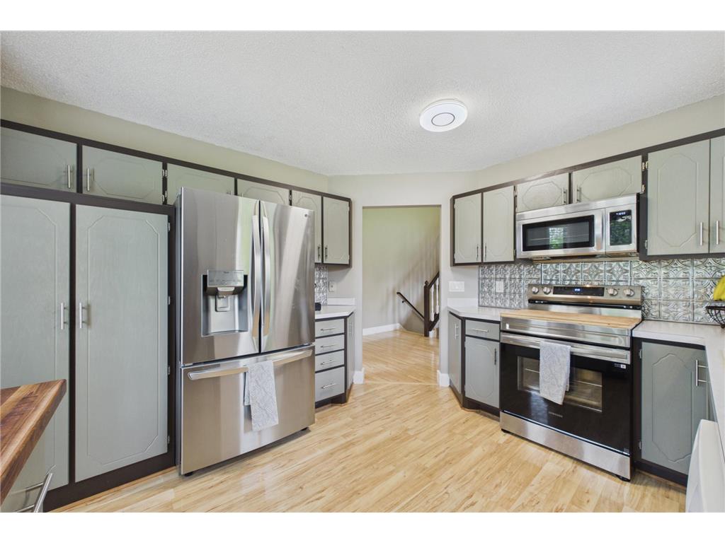 2208 Grimm Road Chaska MN 55318 7079957 image8