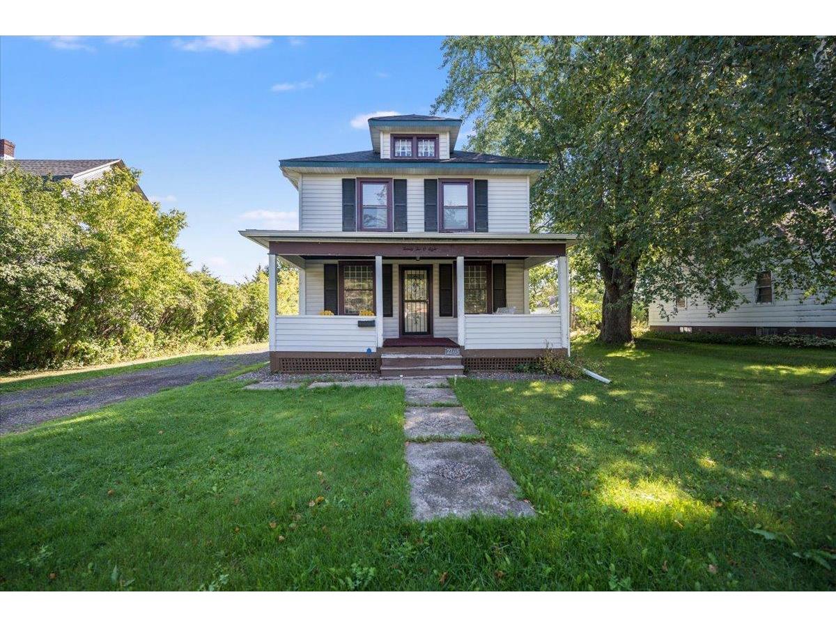 2208 Lackawanna Avenue Superior WI 54880 6099813 image1