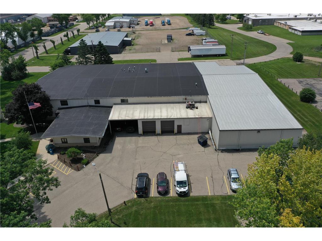 2208 Trott Avenue SW Willmar MN 56201 6746257 image1