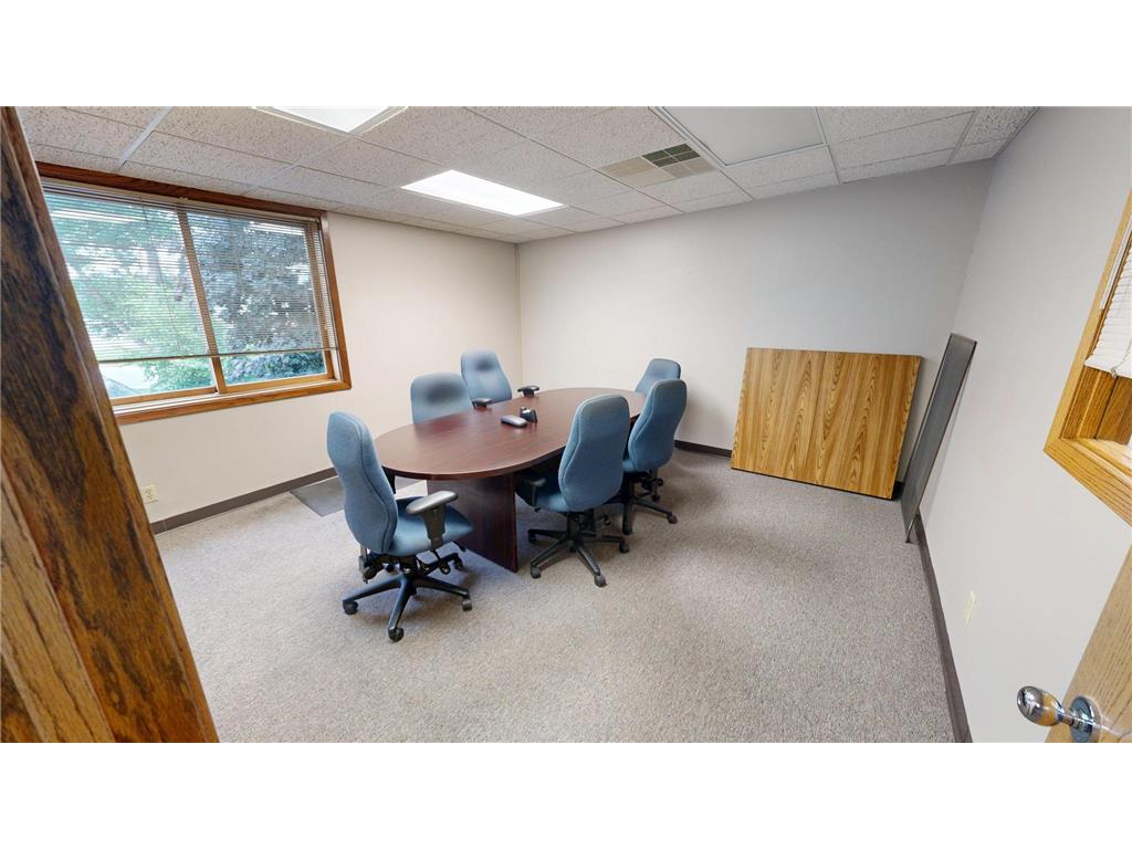 2208 Trott Avenue SW Willmar MN 56201 6746257 image14