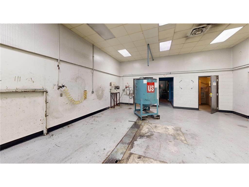 2208 Trott Avenue SW Willmar MN 56201 6746257 image33