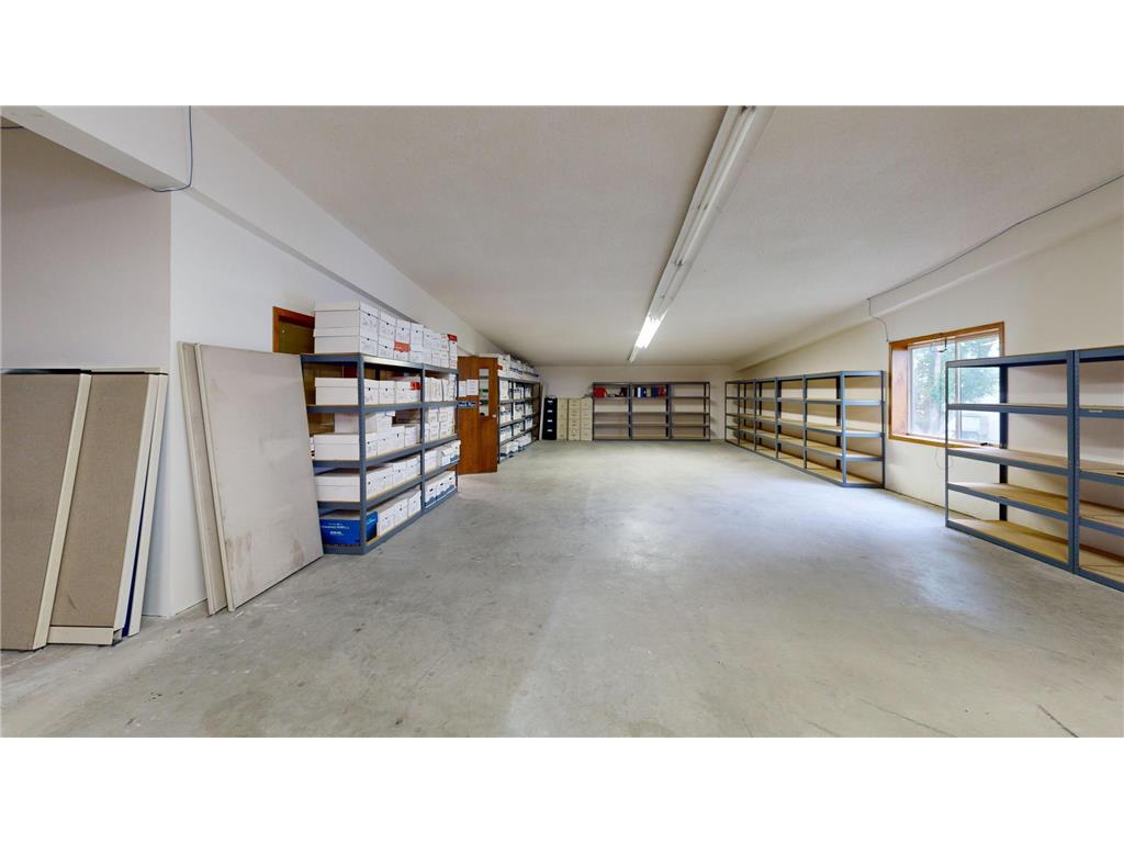 2208 Trott Avenue SW Willmar MN 56201 6746257 image34