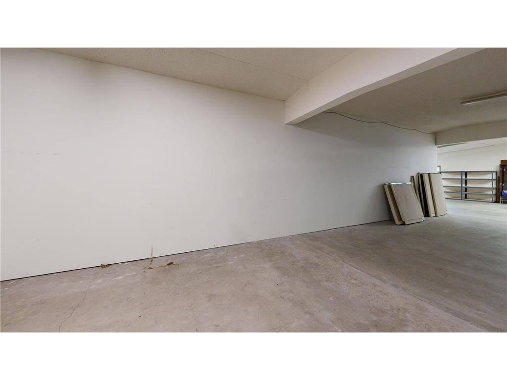 2208 Trott Avenue SW Willmar MN 56201 6746257 image40