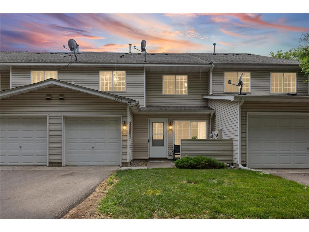 2208 Williams Drive Burnsville MN 55337 7084392 image1