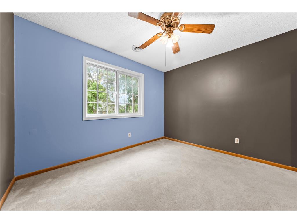 2208 Williams Drive Burnsville MN 55337 7084392 image17