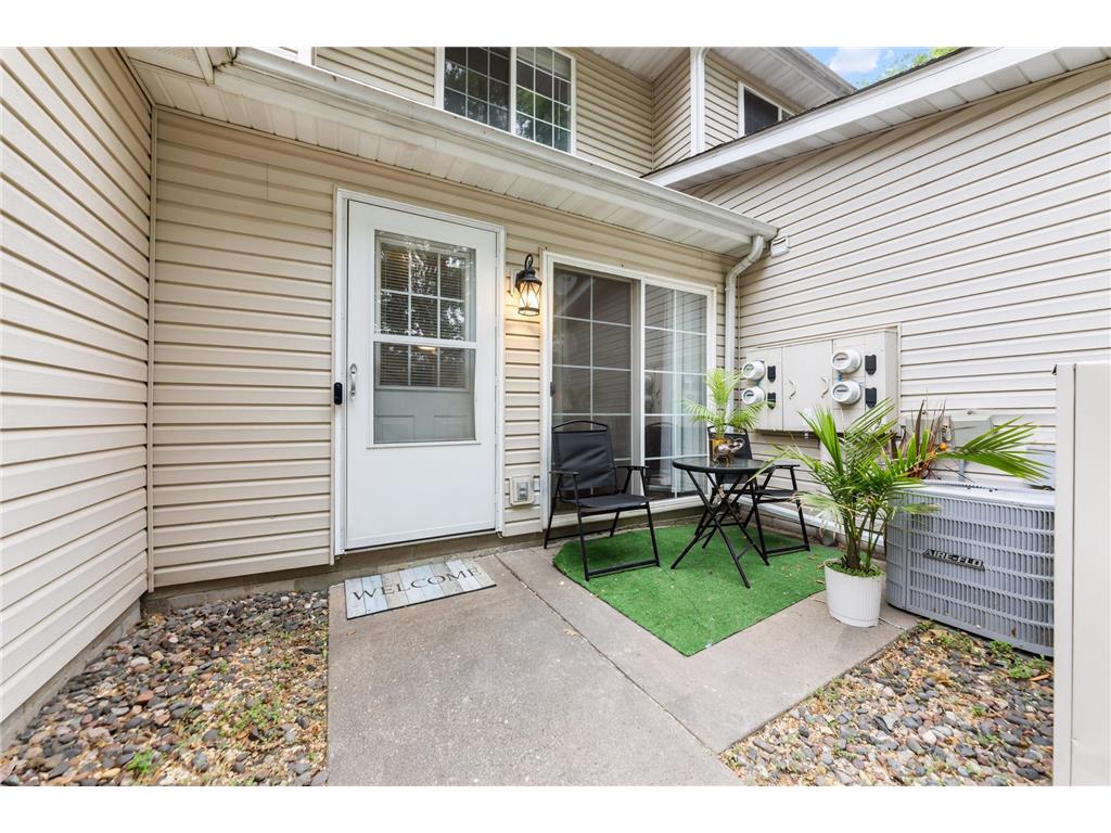 2208 Williams Drive Burnsville MN 55337 7084392 image3