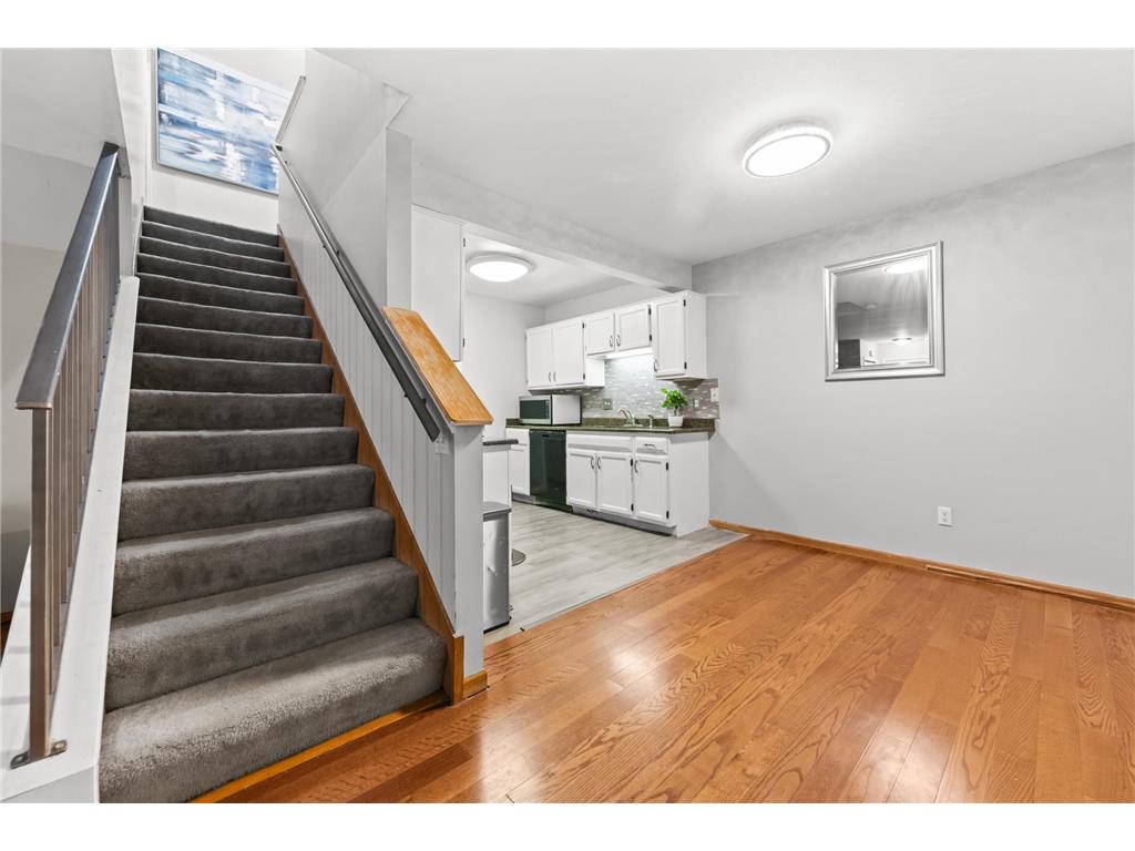 2208 Williams Drive Burnsville MN 55337 7084392 image9