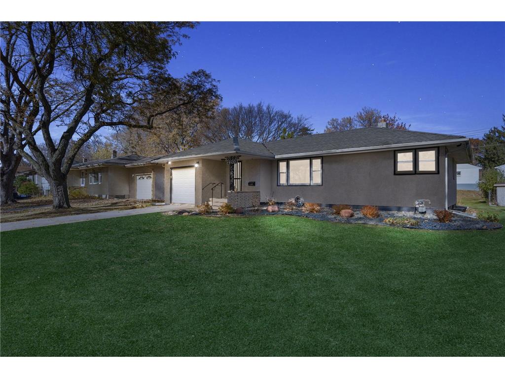 2209 6th Street E Saint Paul MN 55119 6306417 image1