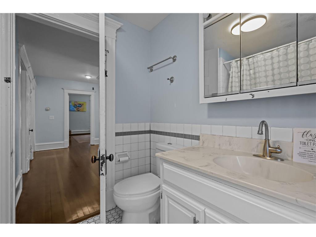 2209 Aldrich Avenue S Minneapolis MN 55405 6823274 image19